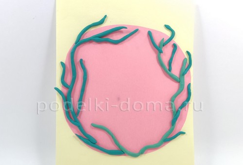 Аппликация из пластилина «Птичка» Аппликация из пластилина «Птичка»