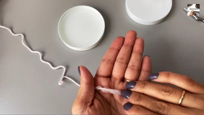 Как соединить шерстяную нить без узла и утолщения