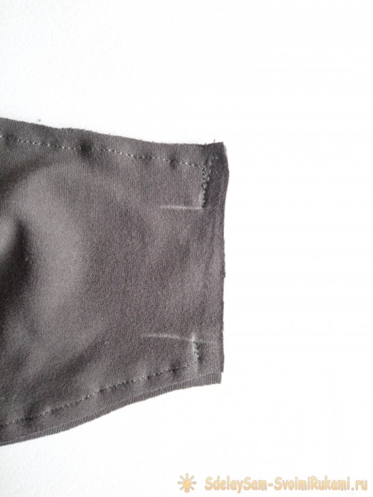 Подробный мастер-класс по изготовлению легкой удобной маски из футболки