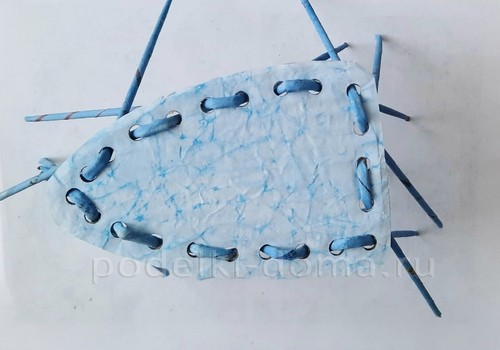 Лодочка-конфетница из бумажной лозы