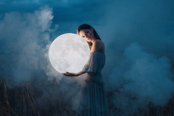 Особенности и запреты на черное новолуние 30 мая 2022 года, как повлияет на знаки зодиака